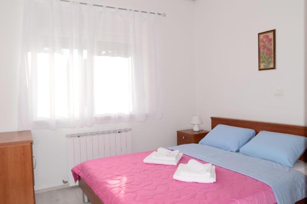Lovrečica San Lorenzo Apartments מראה חיצוני תמונה